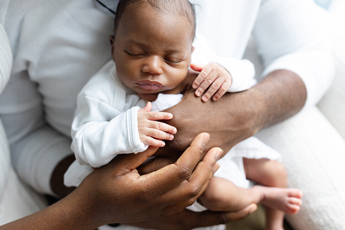 best Crofton newborn photography, newborn portrait studio Crofton Maryland, professional newborn photos 5481