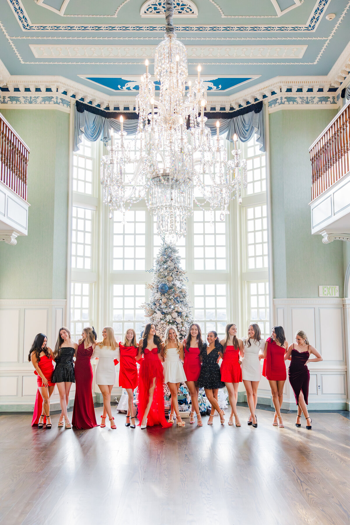 SRT-Christmas-EstateatRiverRun-Kelsey-Marie-Photography-2024--300