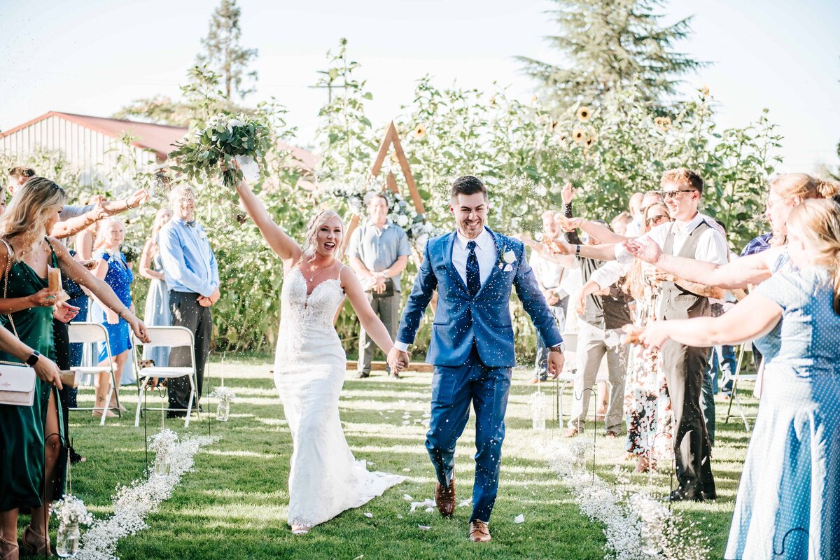 Travis and Amanda - Oregon Wedding Photographer-418