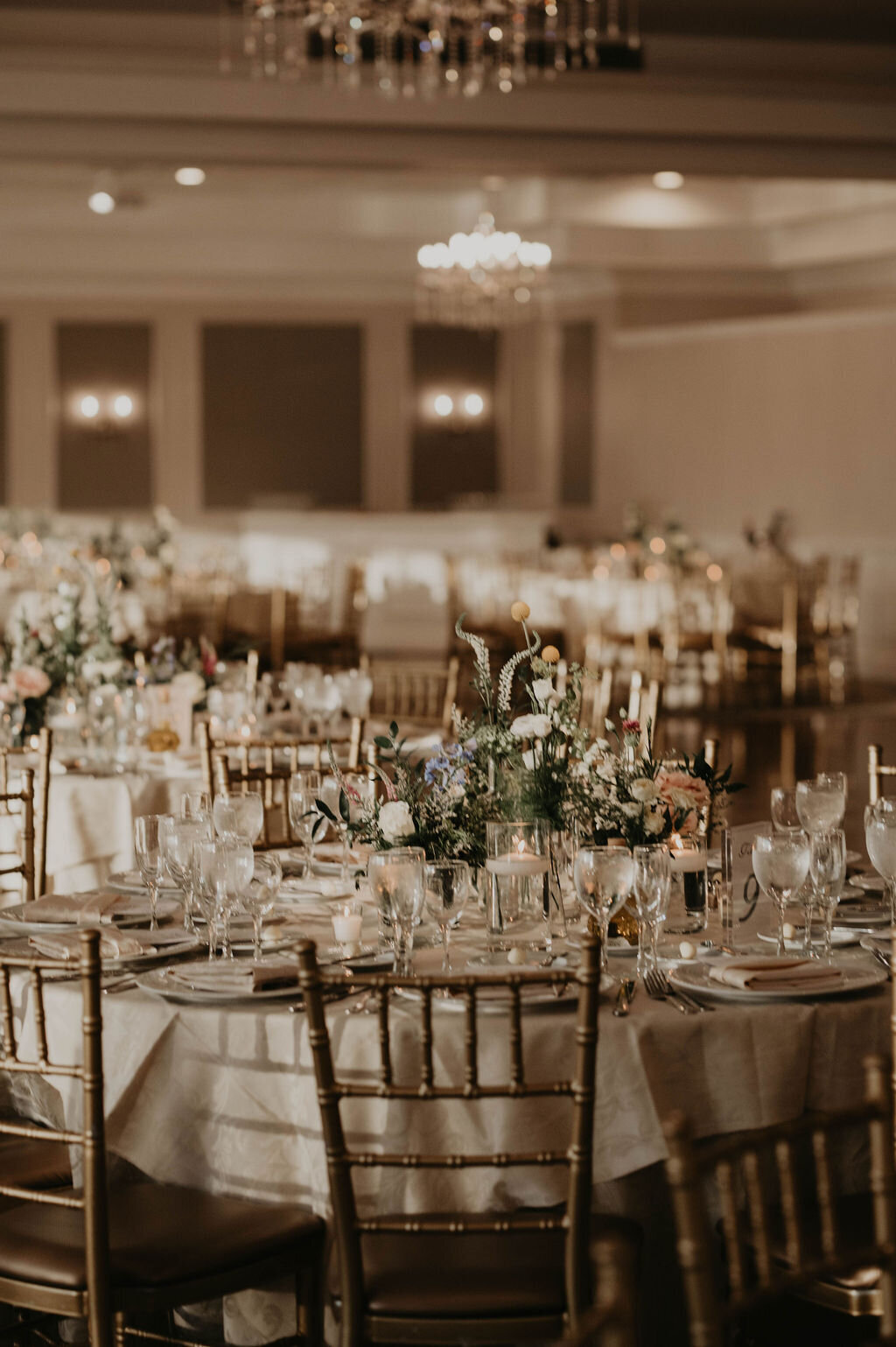 brooklake-country-club-reception-table