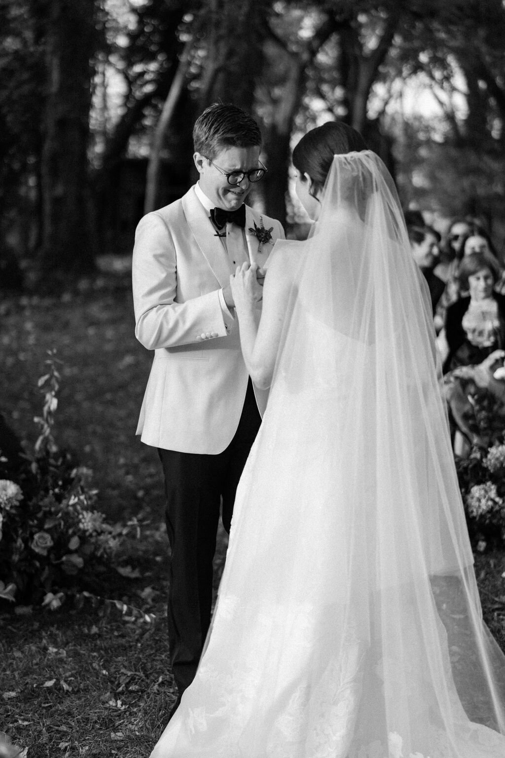 NikkiSanterre_EastCoastLuxuryWeddingPhotographer_CaitieHanrahan_KeswickHallWedding_Jac&Zach-190