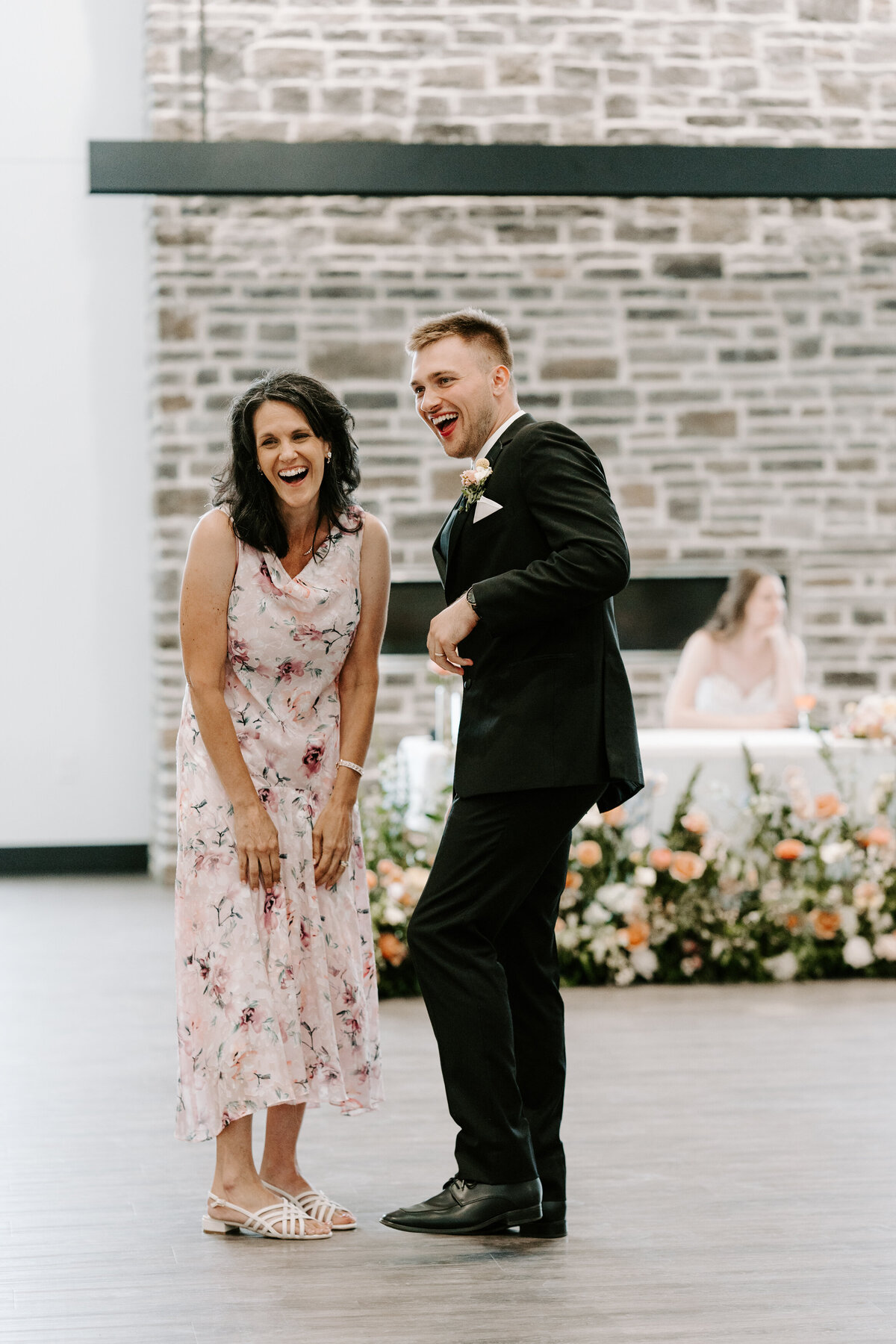 kraber-the-gathering-grounds-iowa-wedding-153