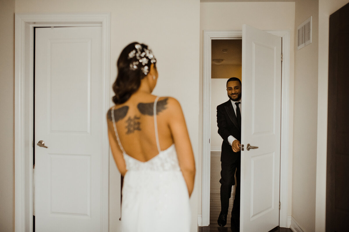 A-markham-home-covid-pandemic-diy-love-is-not-cancelled-wedding-photography-bride-getting-ready-44