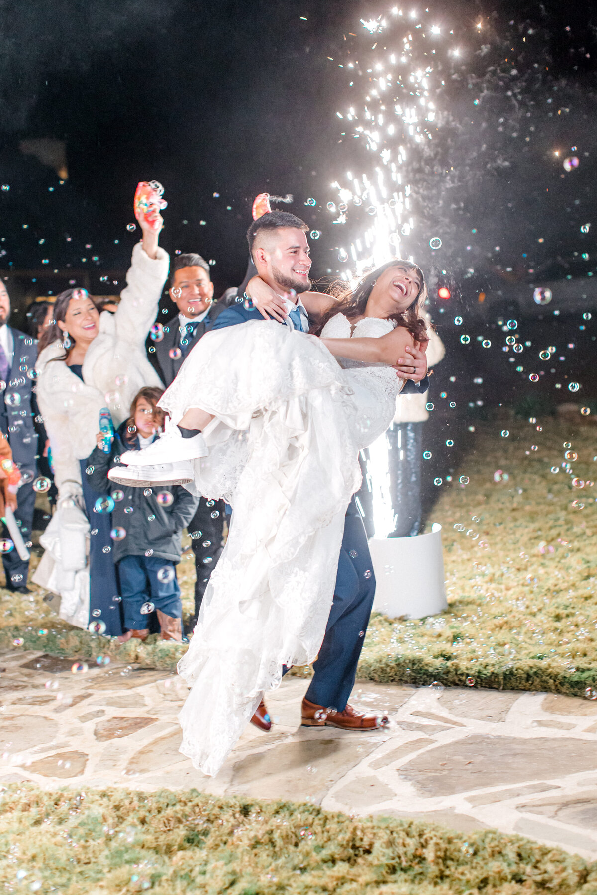 La-Bonne-Vie-Fredericksburg-Wedding-Exit