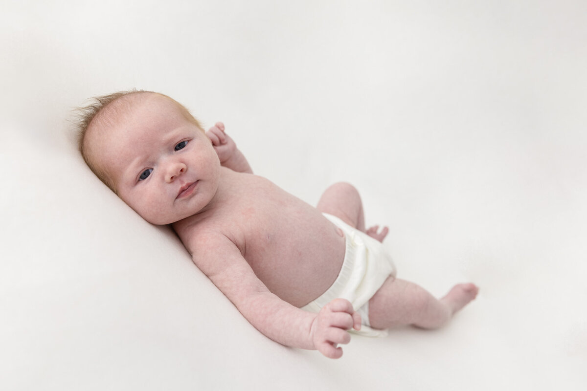 nyfødtfoto av baby  i Studio Landmark, Bergen