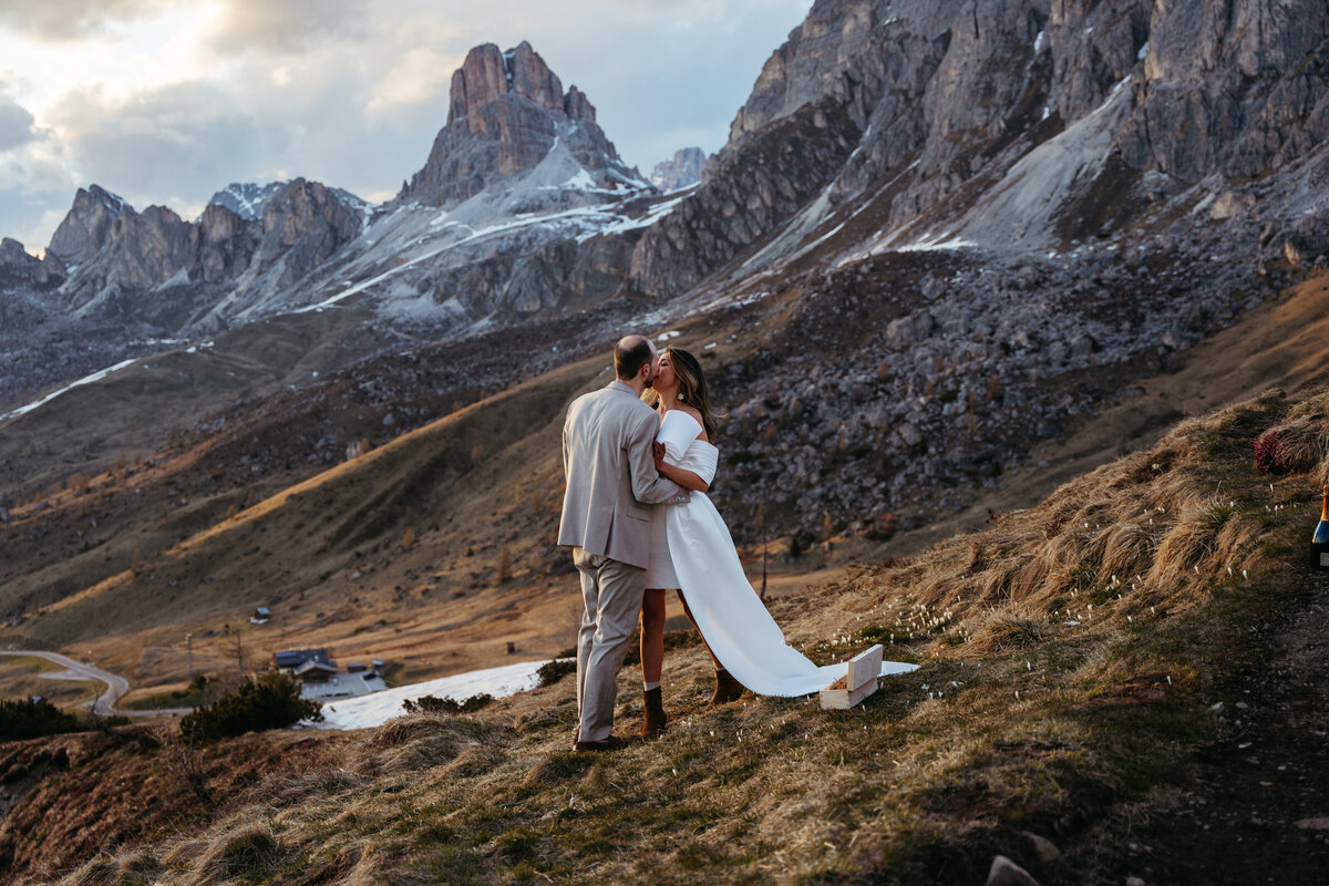 romatic couple together in mountain elopement in Dolomites
