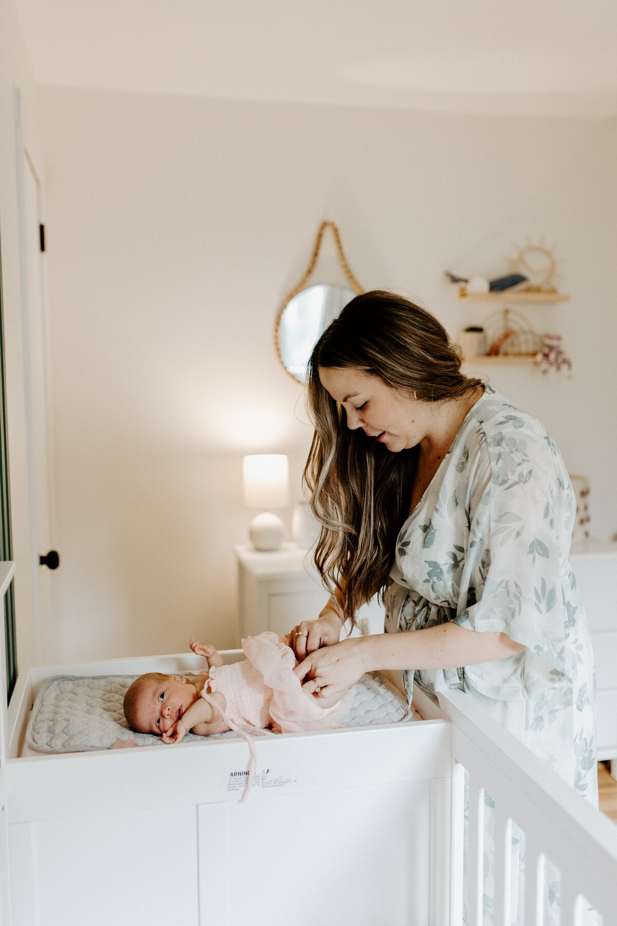 Blissfullybriphotography-pittsburgh-newborn-home-millerfamily-099