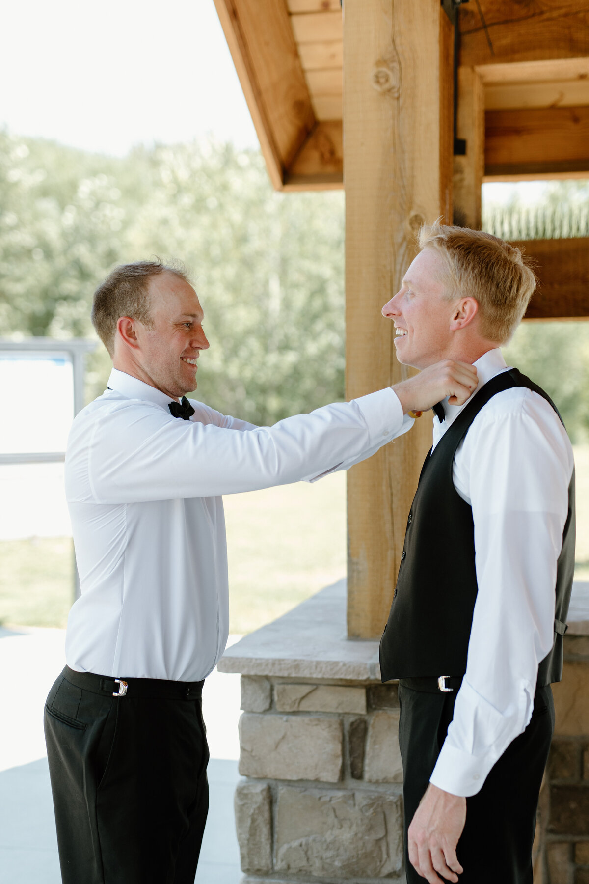 86-boise-wedding-photographer-idaho-linen-building