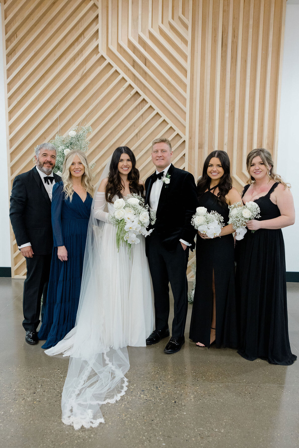 grand rapids wedding photographer