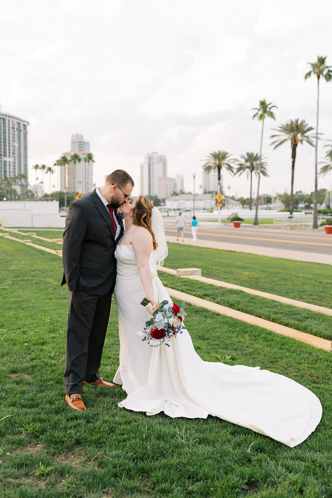 st-pete-elopement-mahaffey-theatre-42
