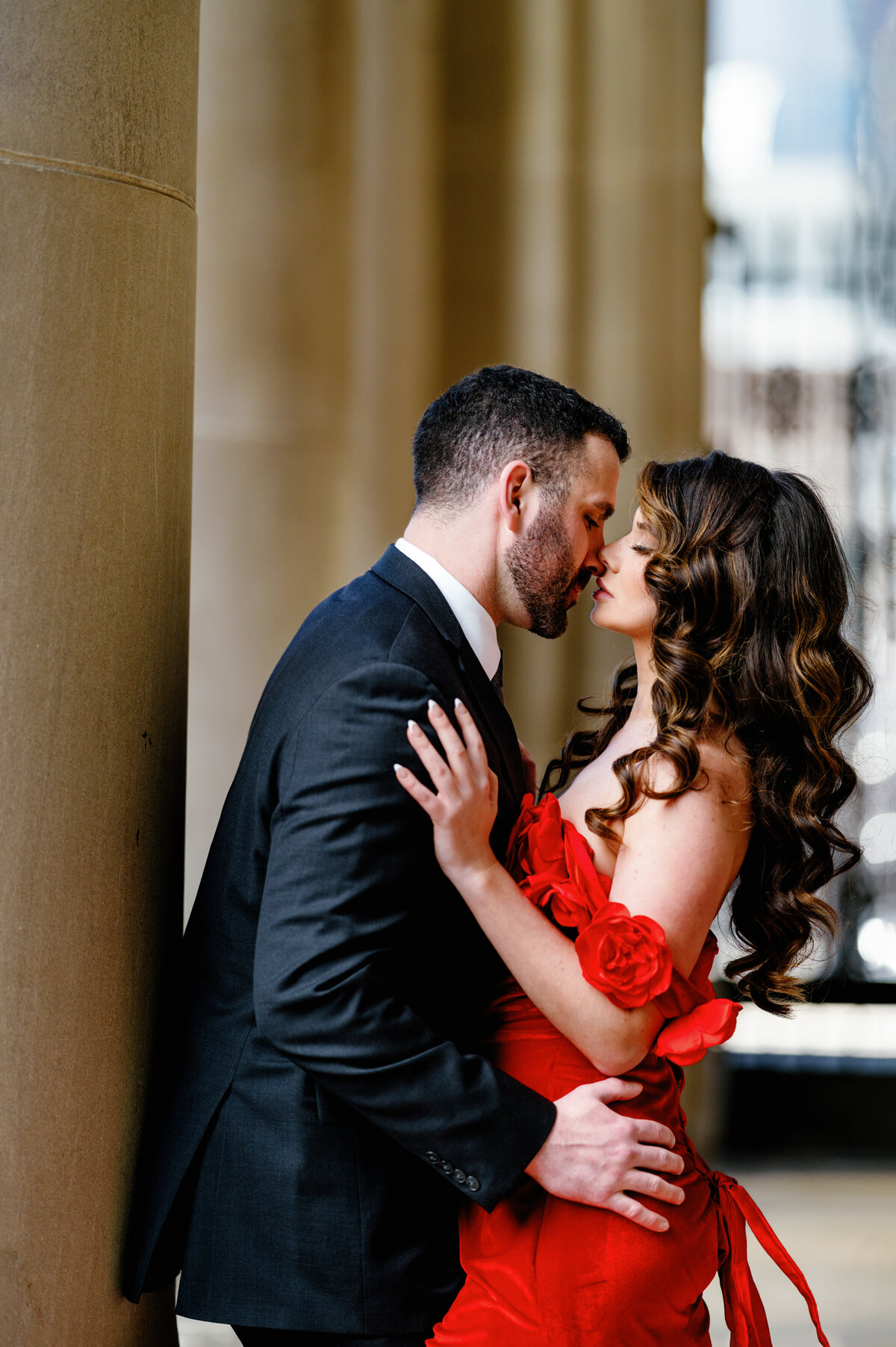 Aspen-Avenue-Chicago-Wedding-Photographer-Union-Station-Chicago-Theater-Engagement-Session-Timeless-Romantic-Red-Dress-Editorial-Stemming-From-Love-Bry-Jean-Artistry-The-Bridal-Collective-True-to-color-Luxury-FAV-59