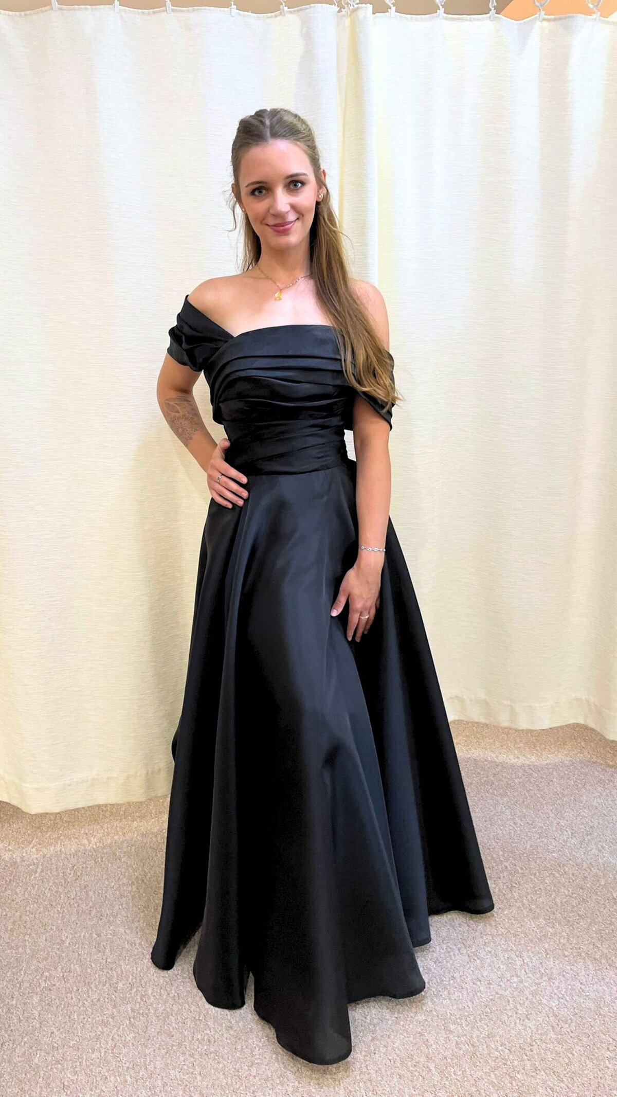 spolecenskesaty21.10.25.94