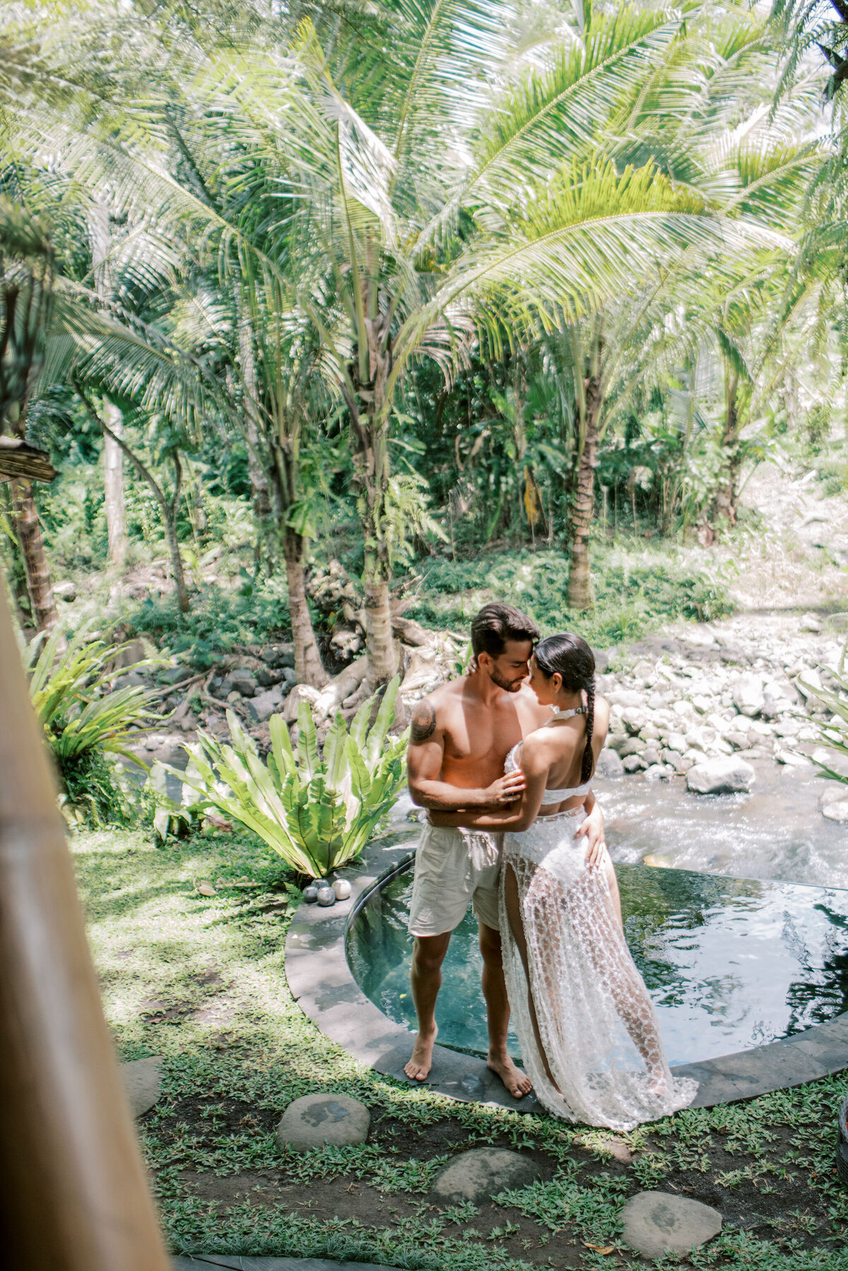 Vicki Grafton Bali Hide Out Villa Elopement Micro Wedding Photographer026