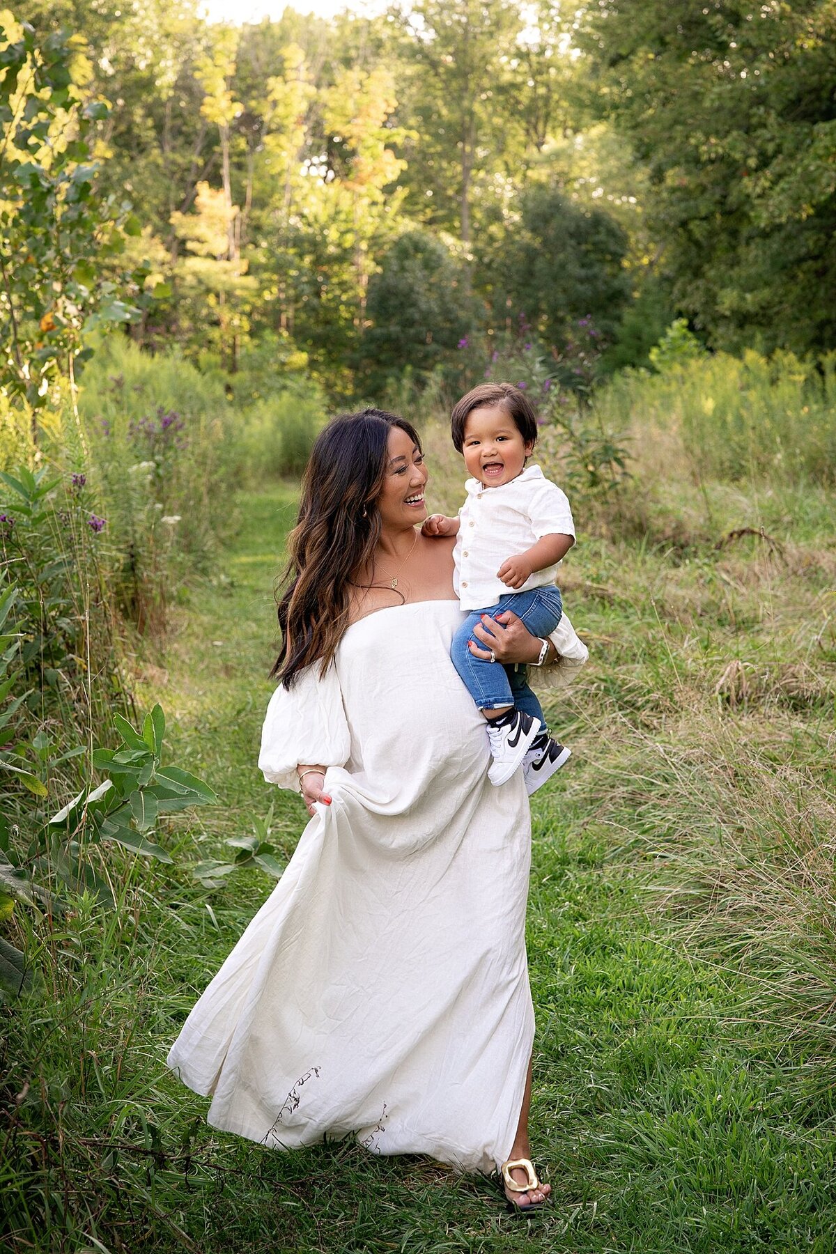 Best Cleveland Maternity Photographer_25_05