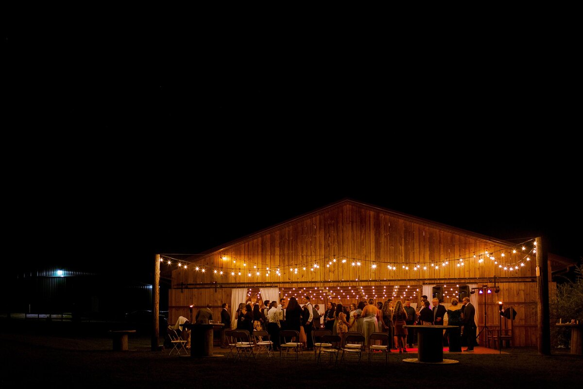 burlap-and-bells-wisconsin-wedding-venue-55