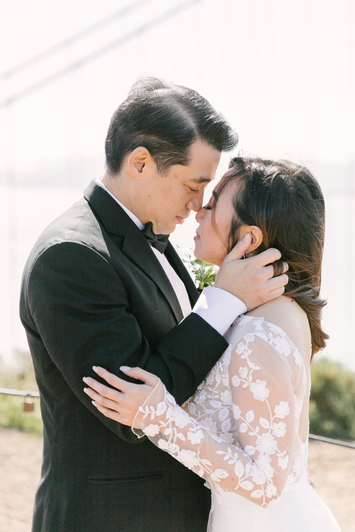 golden-gate-bridge-san-francisco-spring-urban-elopement-8