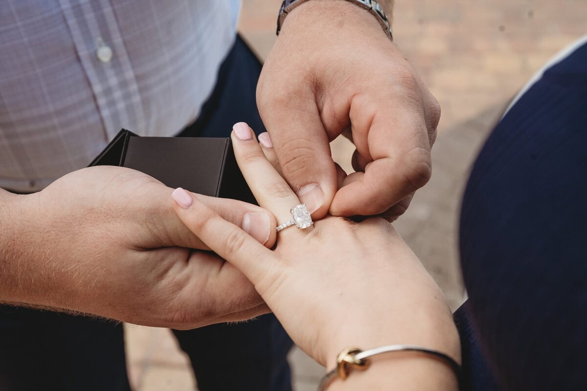 Ponte Vedra Engagement Photographer | Ponte Vedra Proposal Photos | Phavy Photography-3