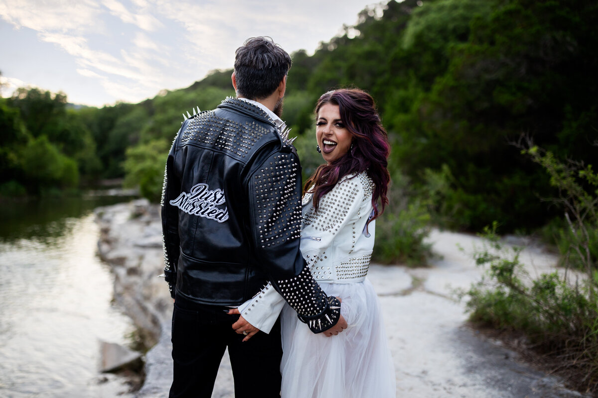 LoveStruckElopementTX-LomonicoPhotography-60