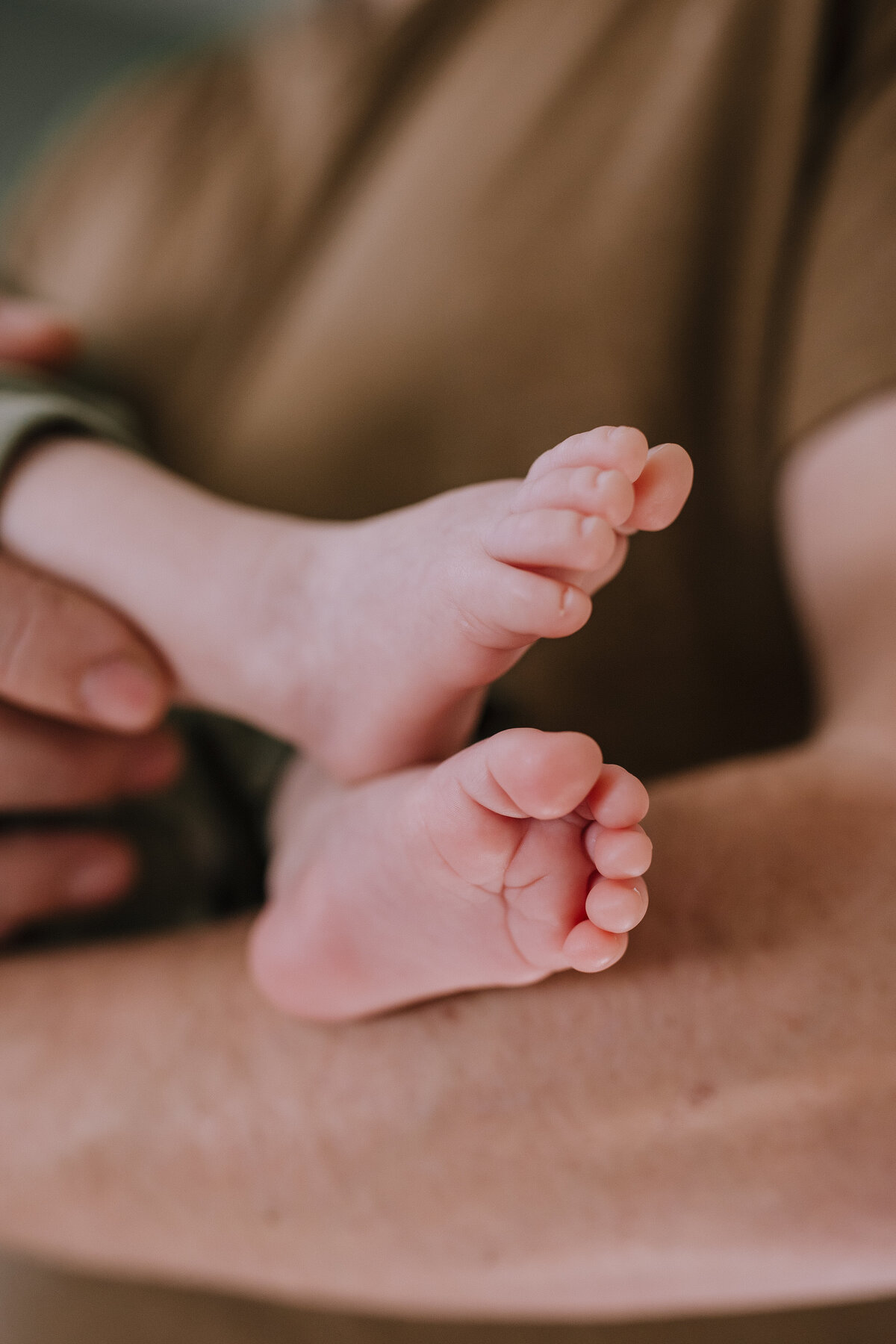 Newborn Baby boy feet in Pittsburgh. 
