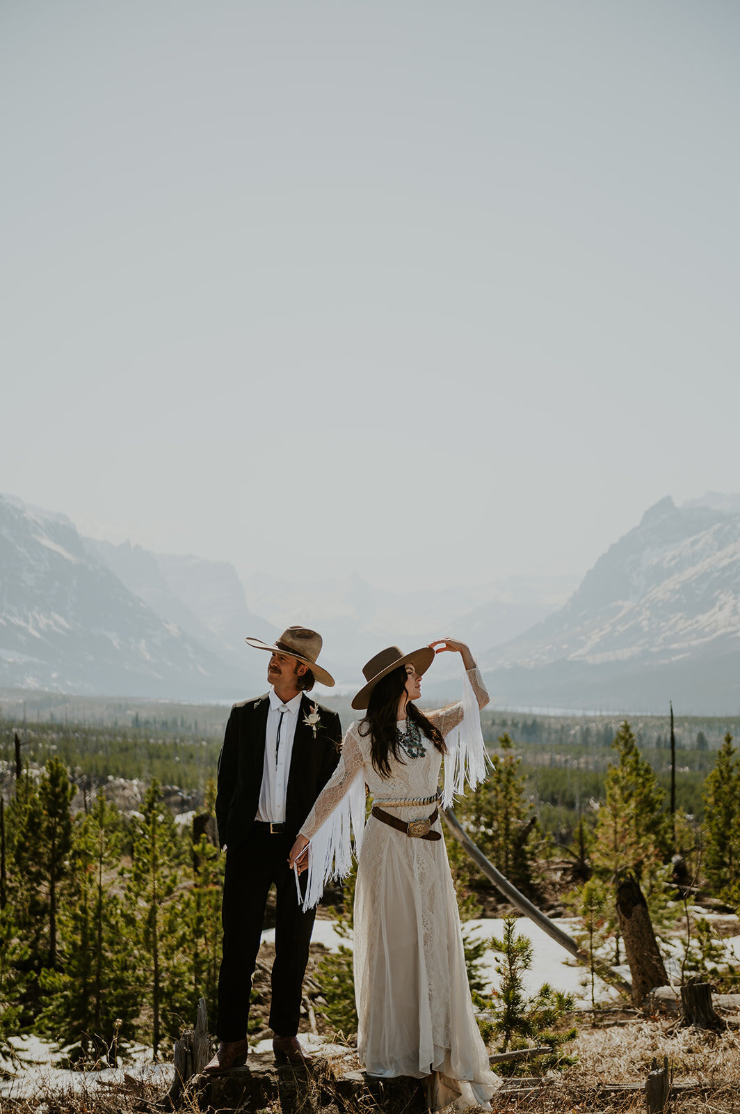 western-boho-glacier-park-elopement-presley-gray-photo-8906