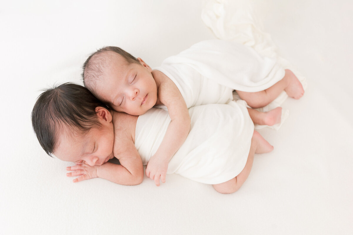 Houston-Newborn-Photographer-Studio-13