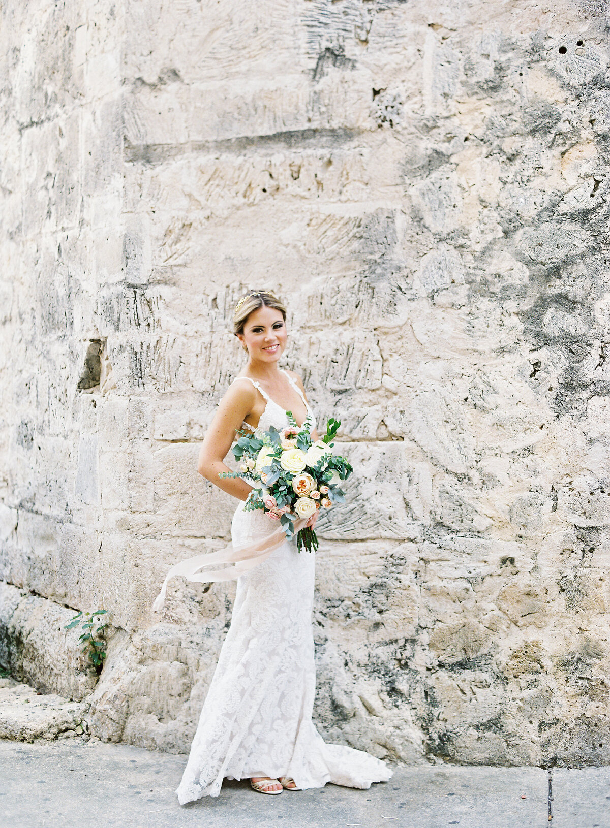 Vicki Grafton Photography Cartagena Casa Pombo Fine Art Film Luxury Destination Photographer Modern Destination Luxury Bride Emotive Timeless Photography85