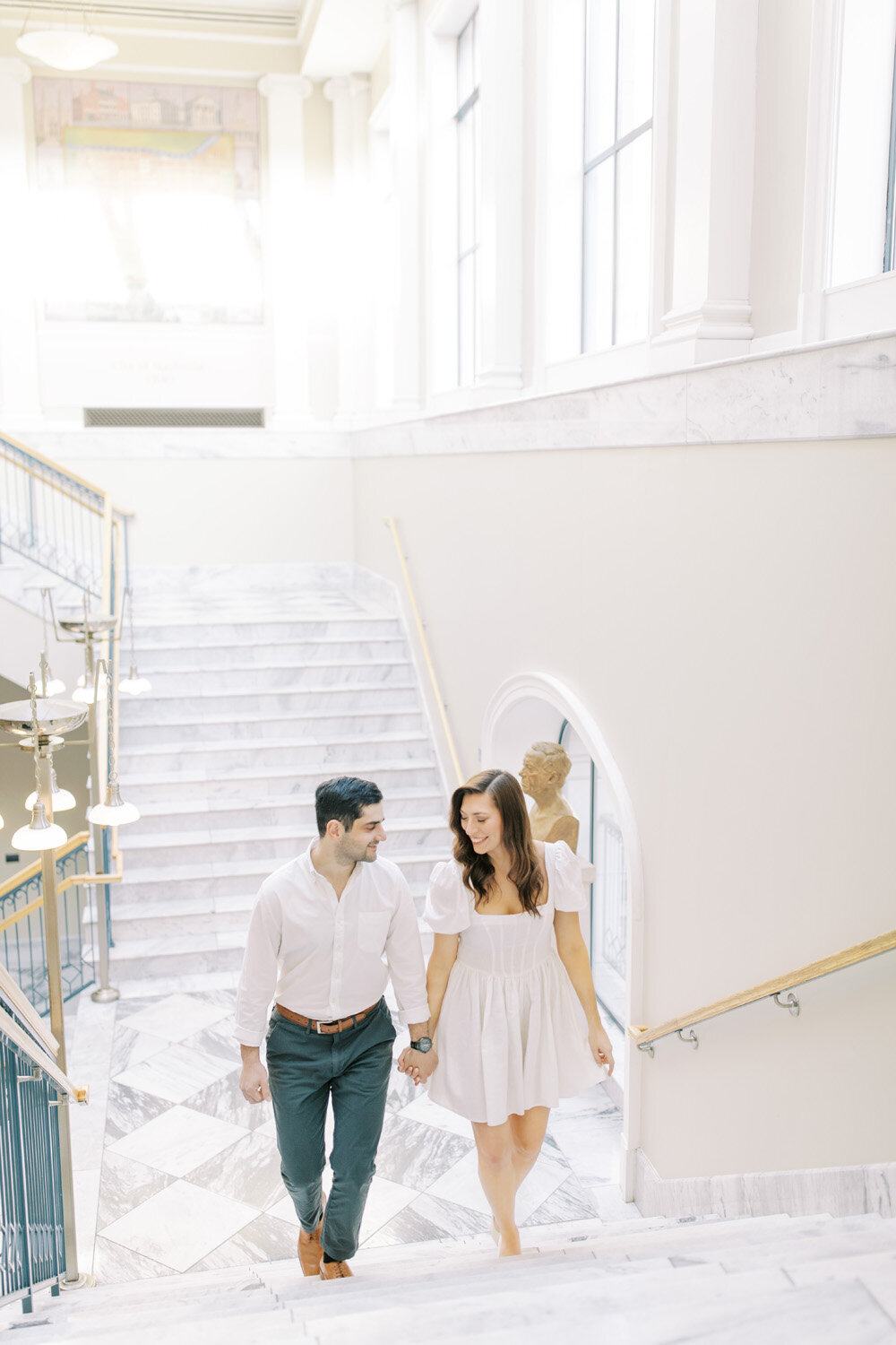 downtown-nashville-engagement-session