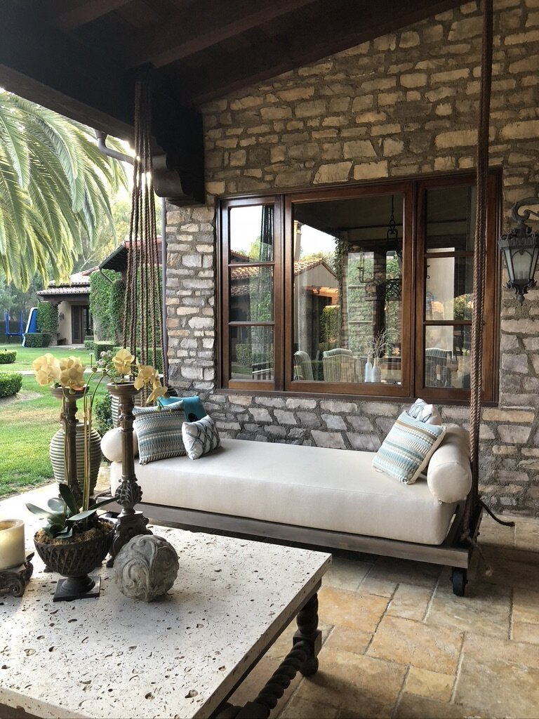 3AA5C8B0-5FEA-4C9E-9774-1637909299BB_1_105_c