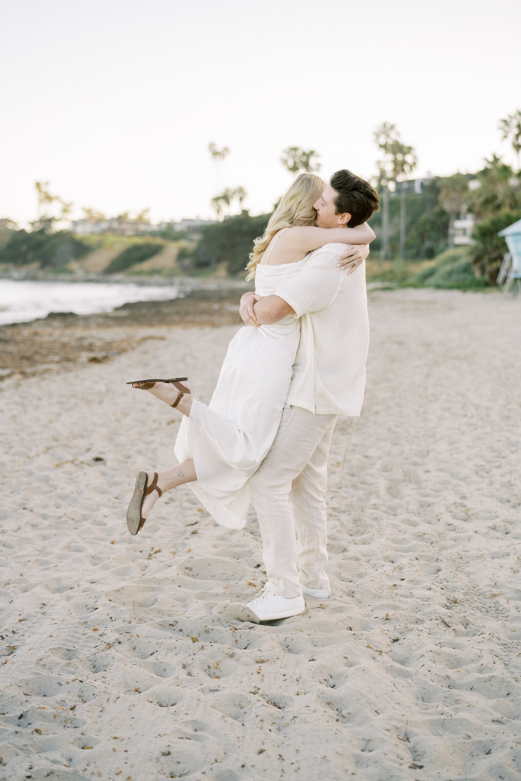 santa-barbara-courthouse-engagement-photos-194_websize