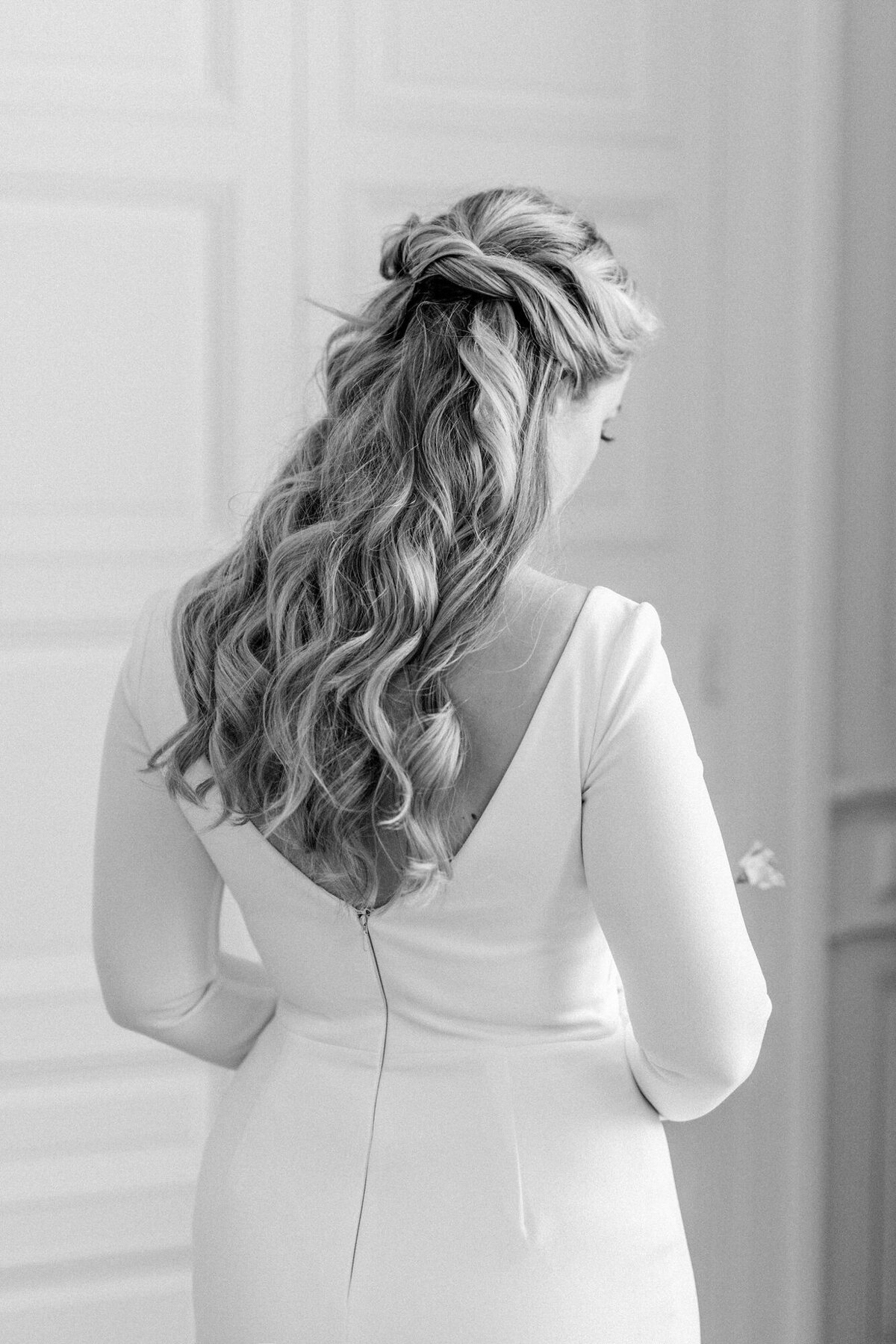Maïlys Fortune Photography Husband Wife Wedding Weddings Photography France Switzerland Italy Timeless Dreamy Imagery Bilingual French English Destination Weddings Destination Wedding Provence French Riviera Paris Lake Como Tuscany47