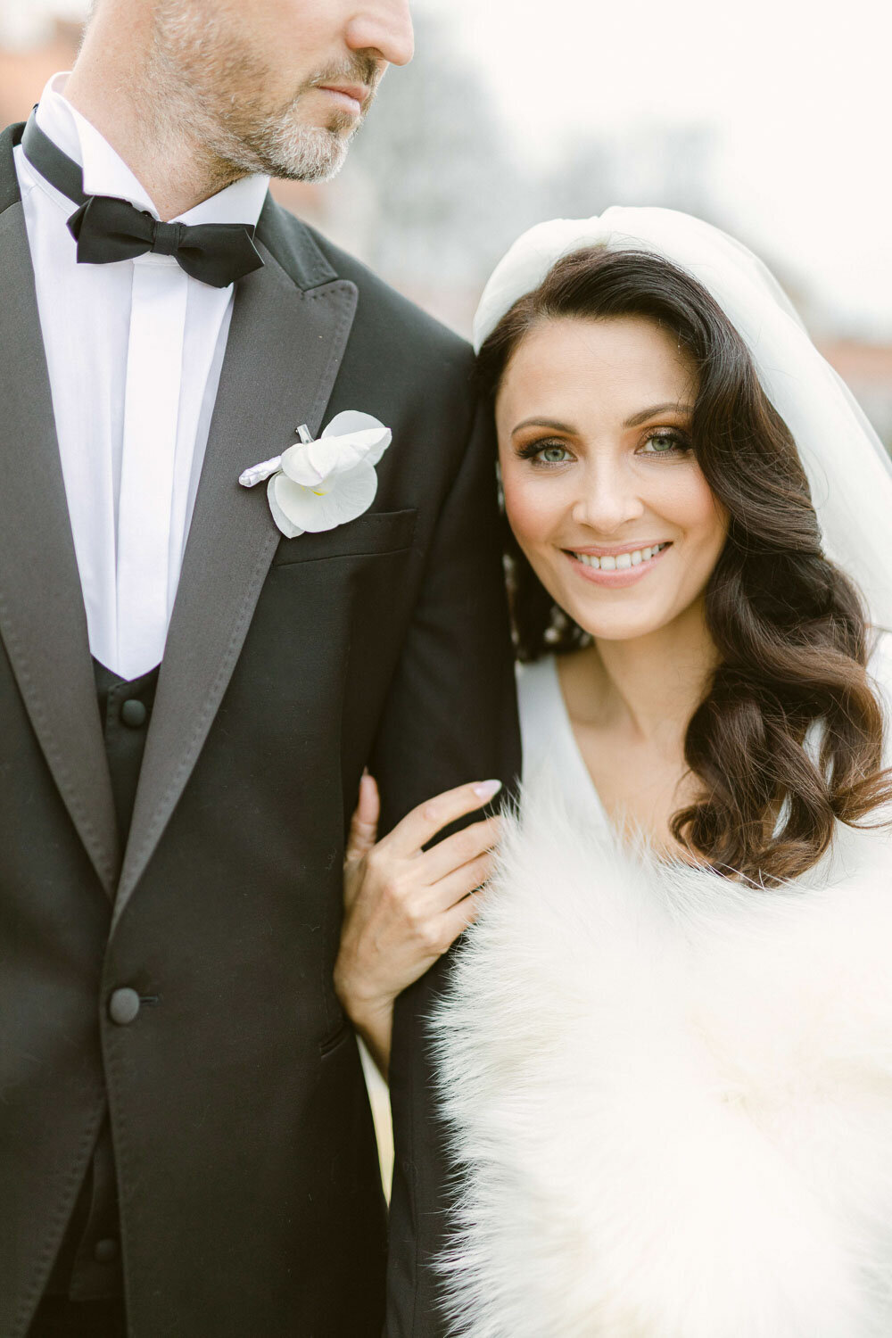 elegant winter bride