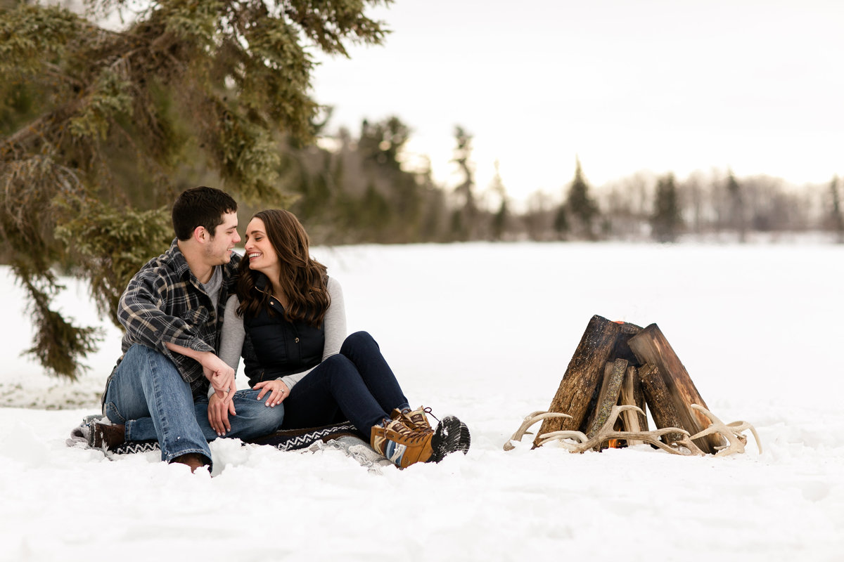 Detroit Lakes winter engagement photos