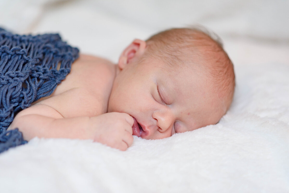 Newborn Photography by Michelle Lynn Photography located near Louisville , KY