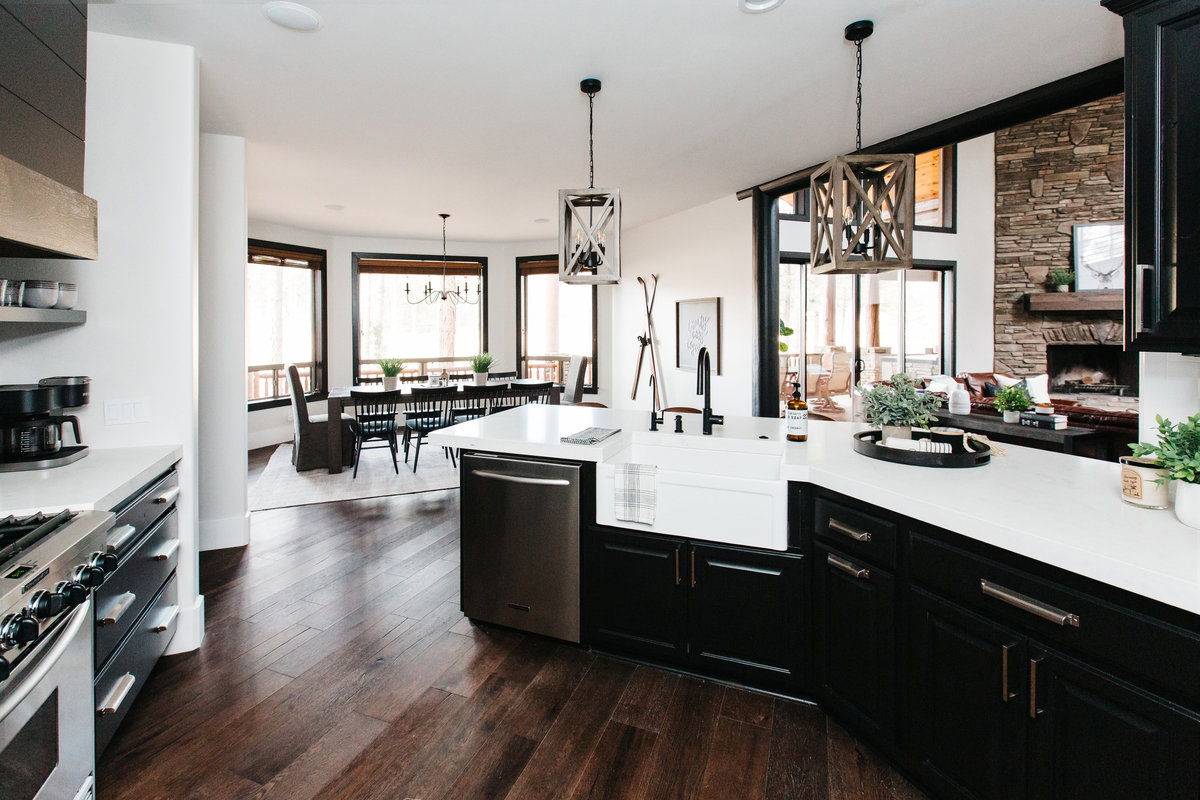 Torreon Vacation Home Rental Cabin