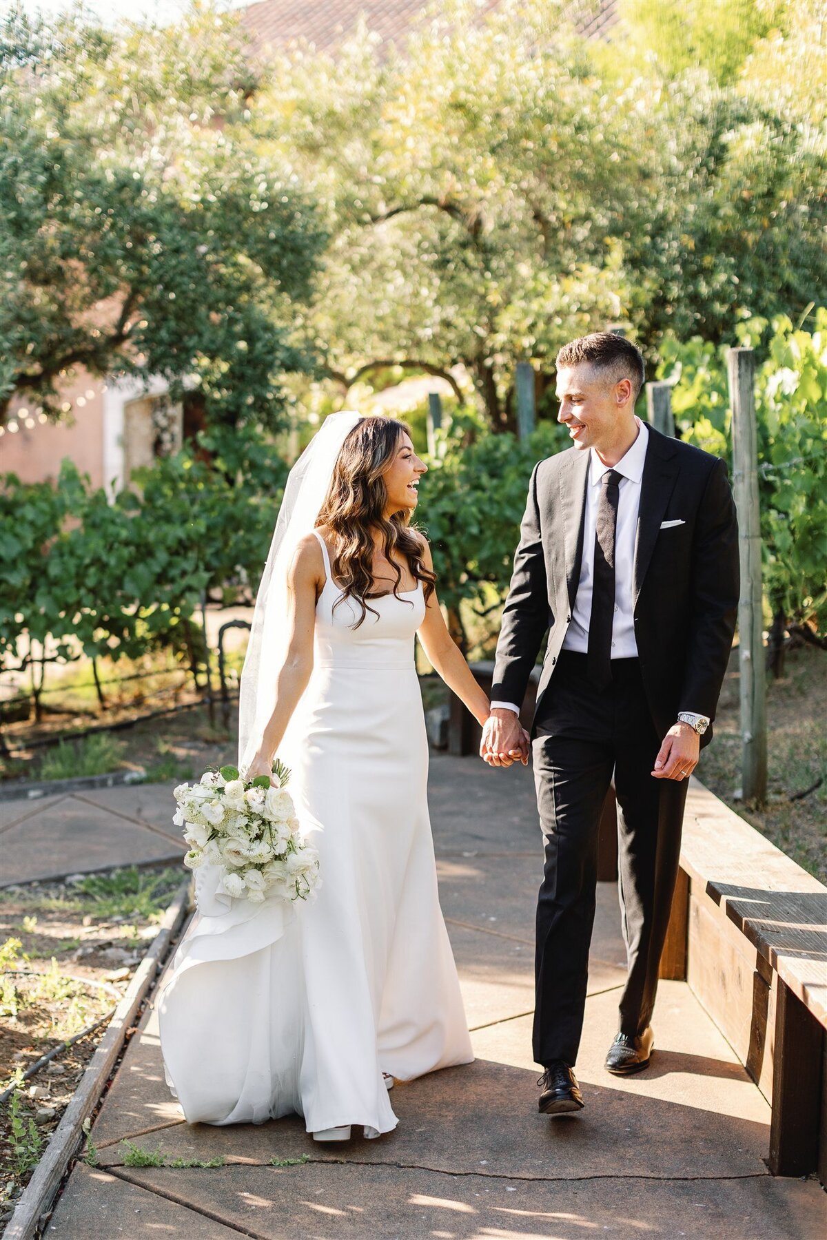 viansa-wedding-sonoma-emma-taylor-ashley-carlascio-photography-1083