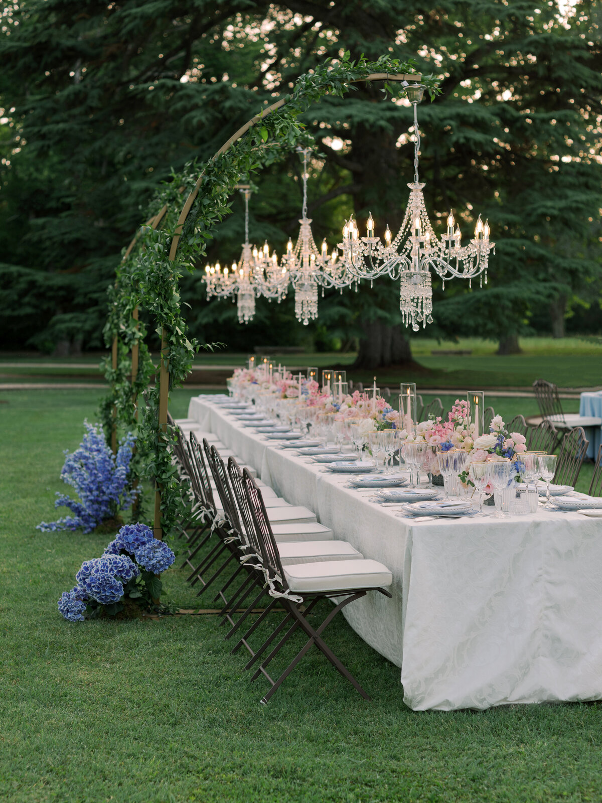 Jennifer Fox Weddings American wedding planning & design agency in Provence, crafting luxury weddings at Château de Fonscolombe sophieeptonphotographyjordynrichardwedpreview-120