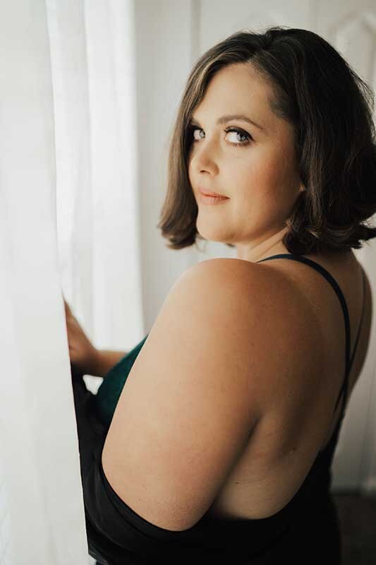 soft-glam-makeup-for-photo-shoot-jacksonville-Florida