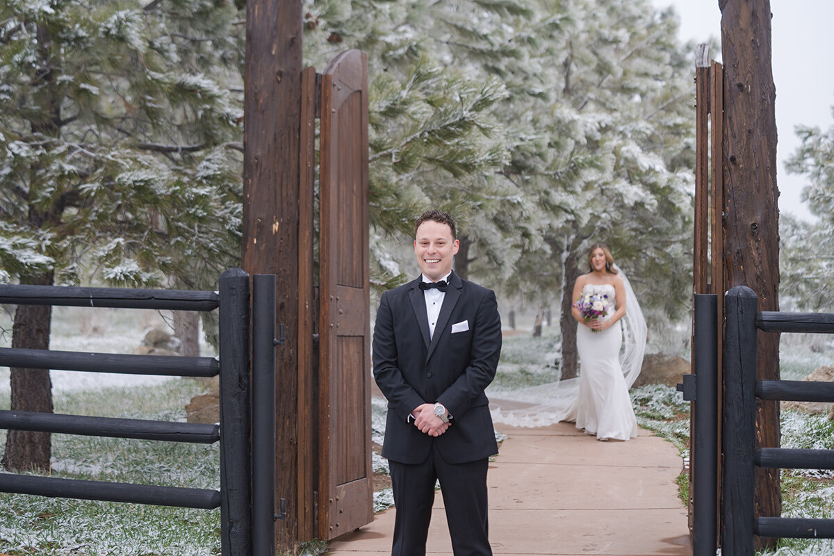 First look groom Spruce Mountain Ranch