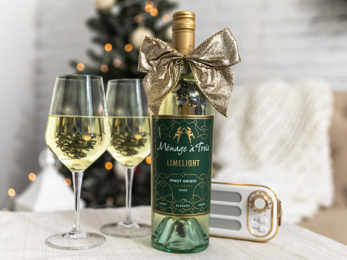 Menage A Trios Pino Grigio holiday promotional image.