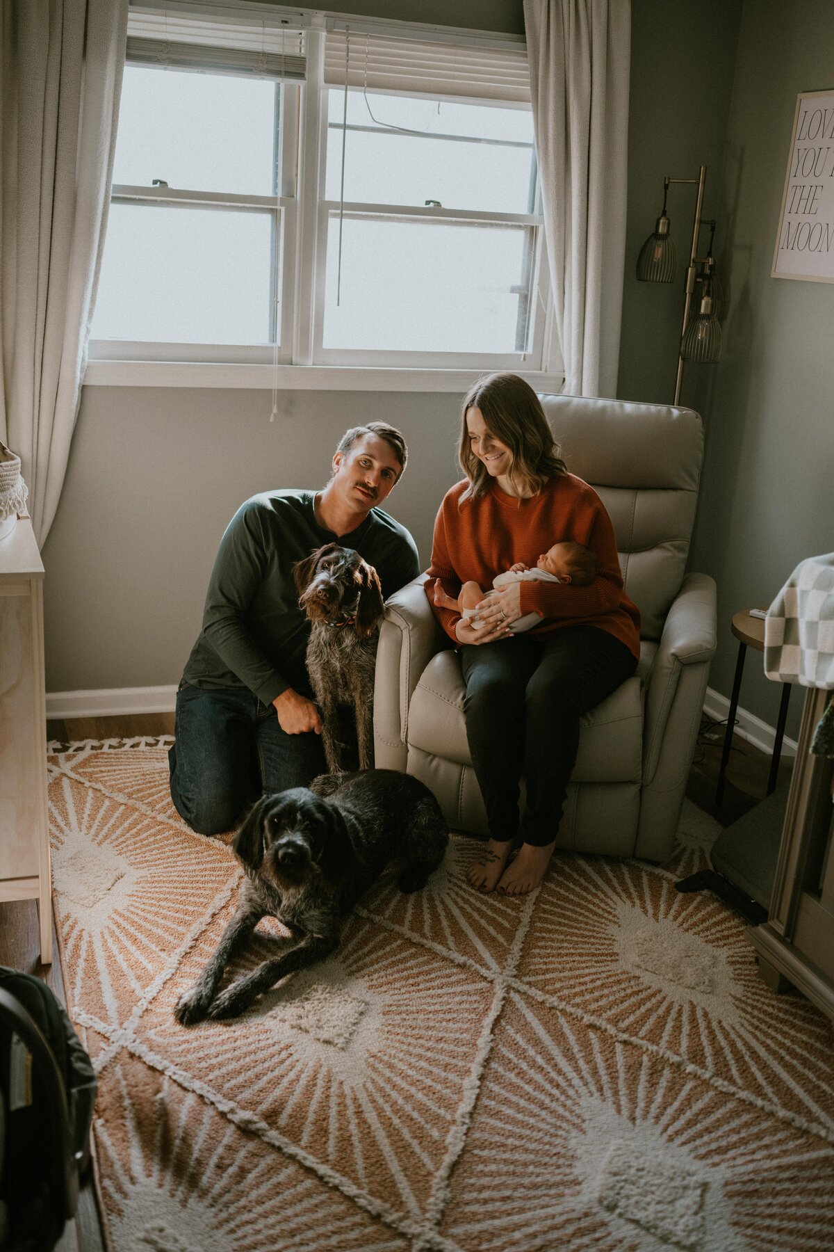 newborn photographer near me puyallup