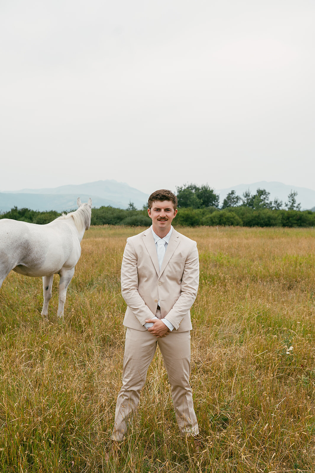 presley-gray-photo-Montana-ranch-elopement-4229