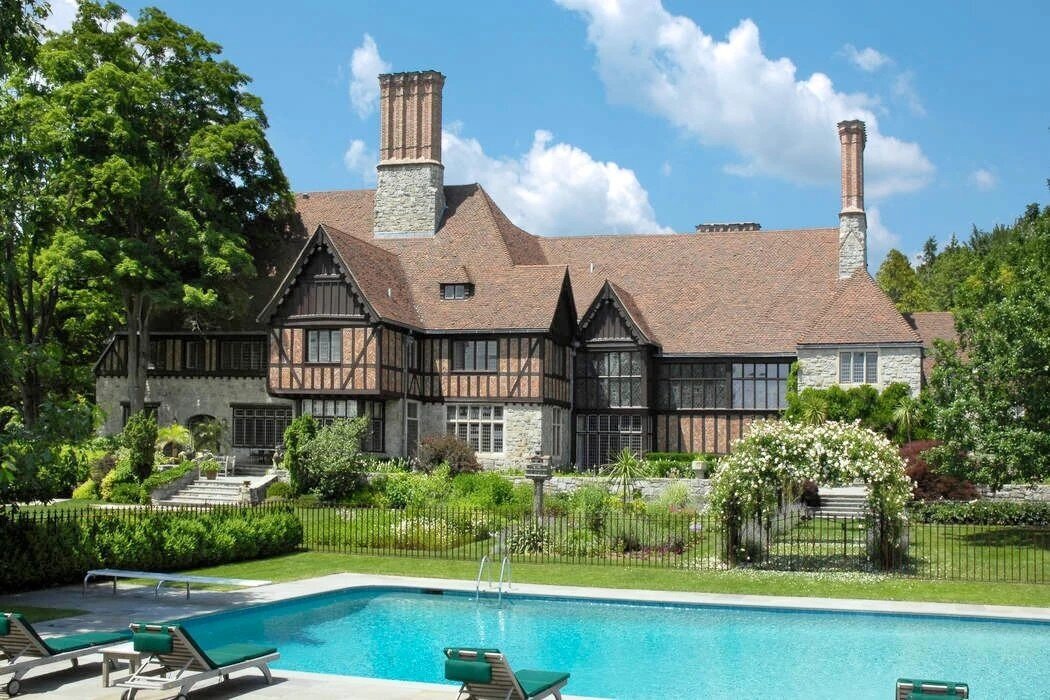 ct-wedding-garden-party-catering-pool-foundation-house-greenwich