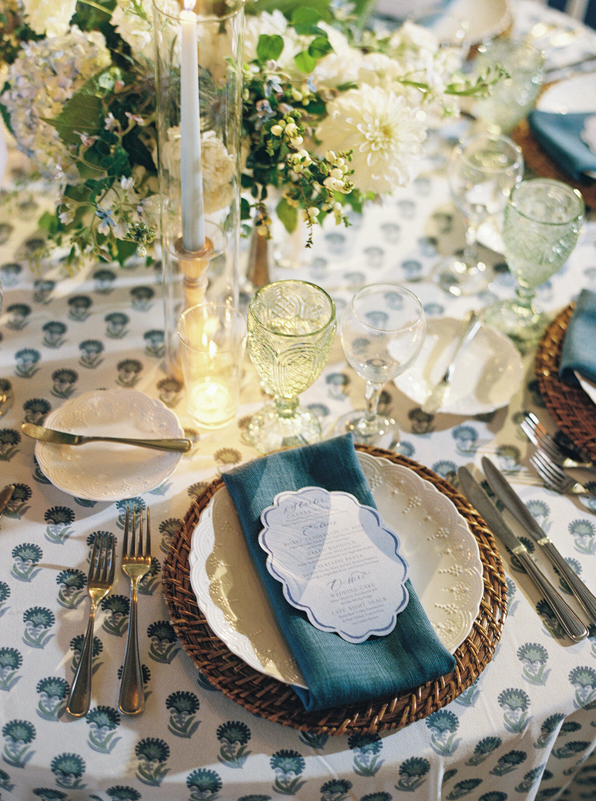 Kate_Murtaugh_Events_New_England_wedding_planner_table_design