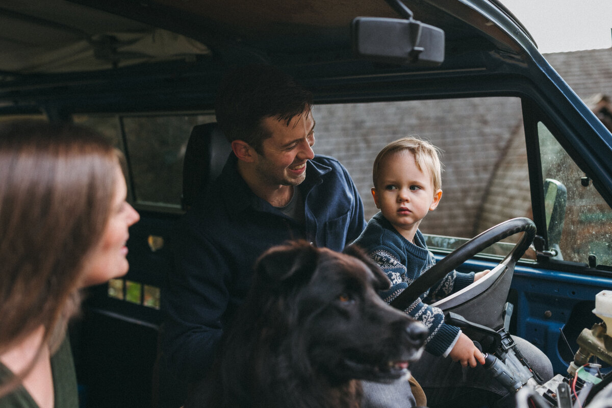 playful-young-family-rv-portraits-lowres-1