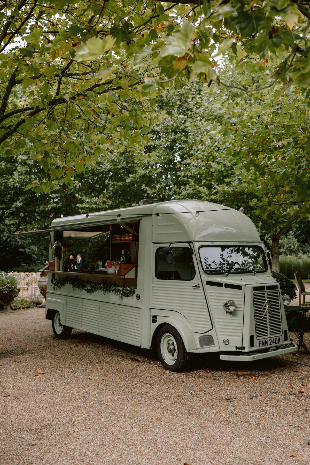 Luxury-Wedding-Bury-Court-Barn-13