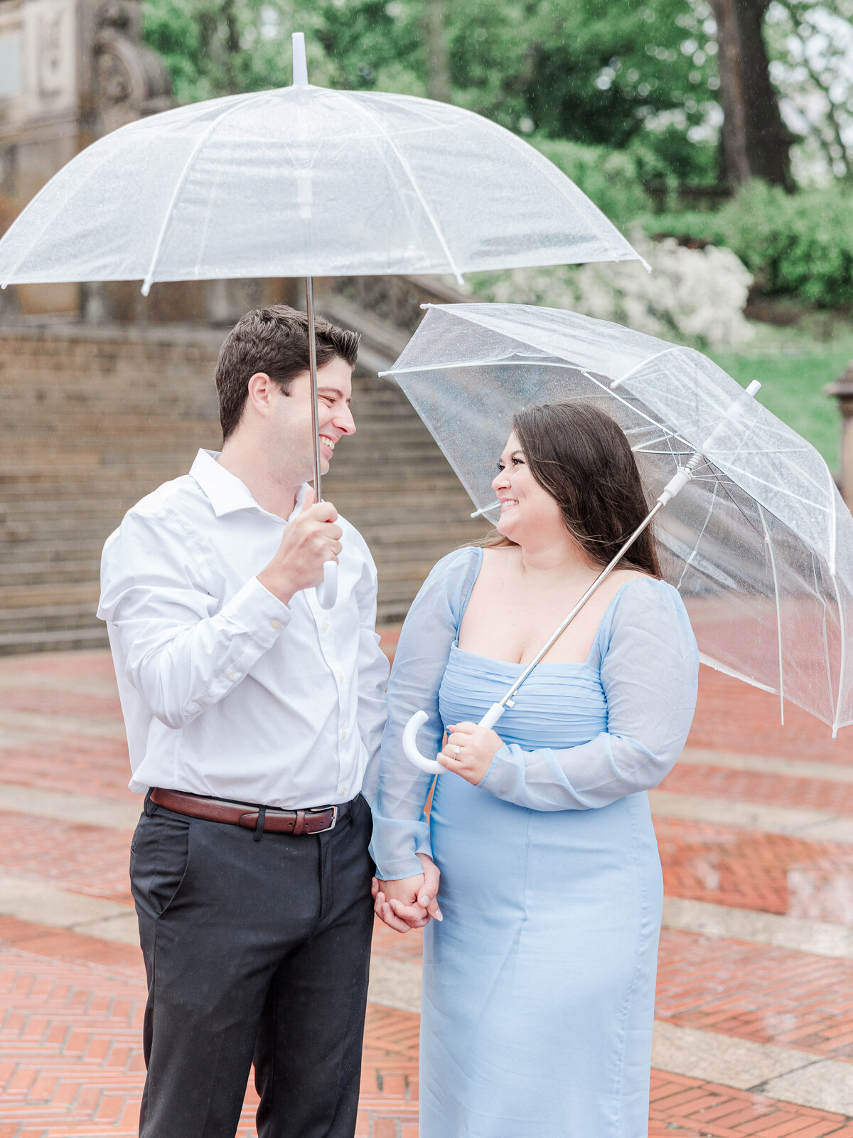 brittany-graf-photography-katie-mattingly-new-york-central-park-public-library-engagement-session-25