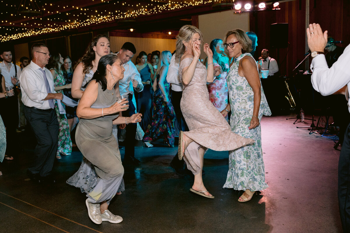VictoriaAndrewsWedding_2105