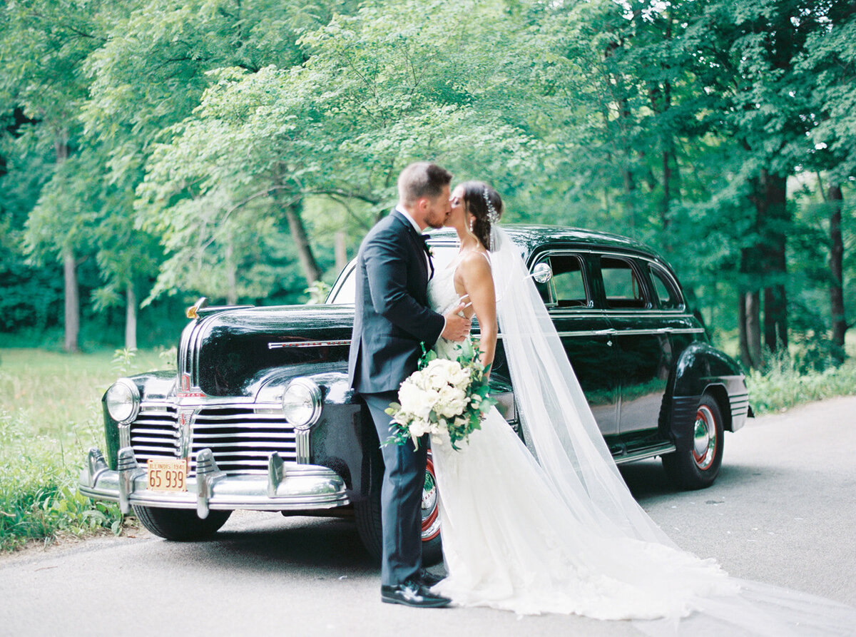 classic car wedding photography 2