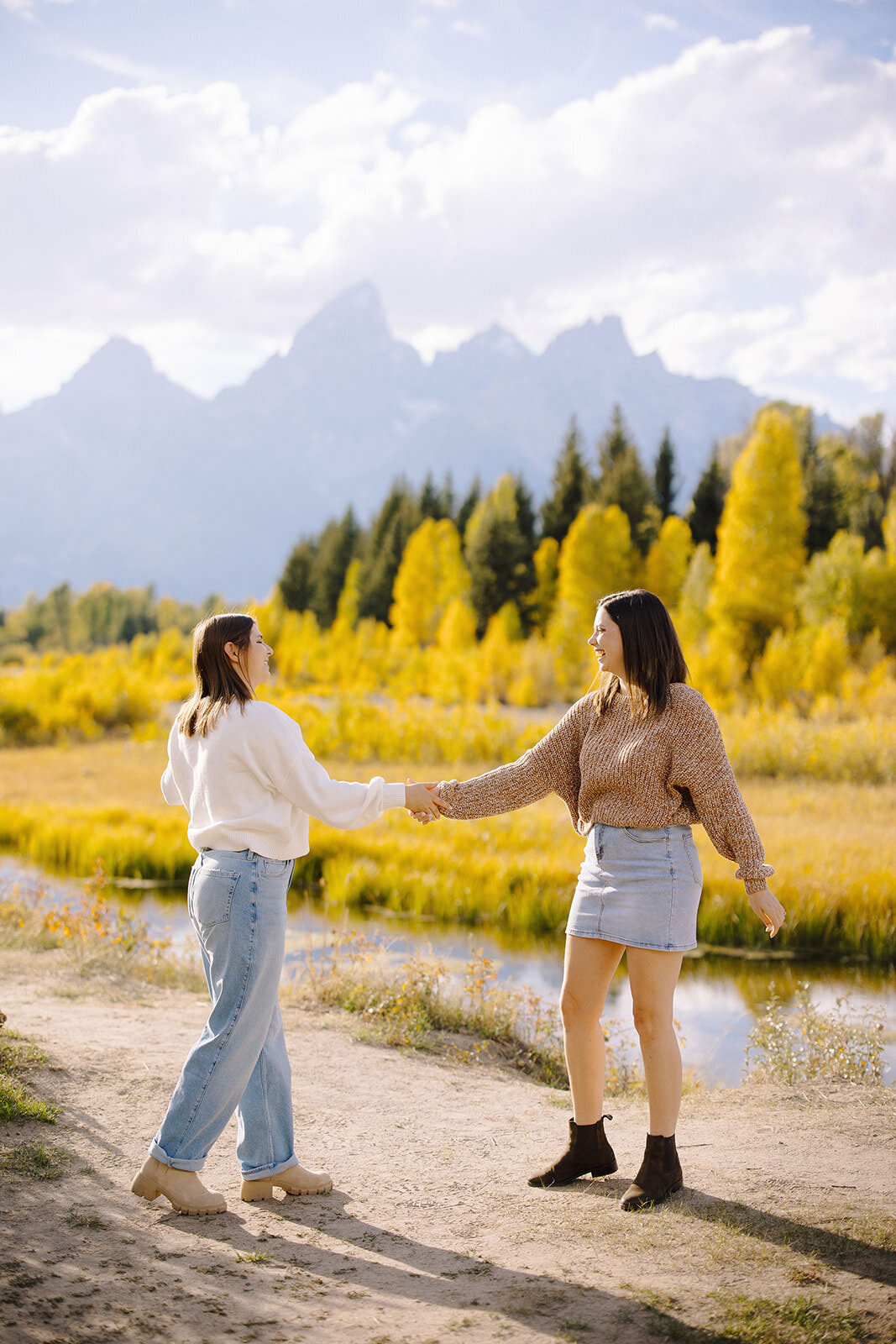 Fort Collins Engagement Wedding Photographer Denver LGBTQ Queer Same Sex Inclusive Estes Park Colorado Venue Planner RMNP Liz Osban 034