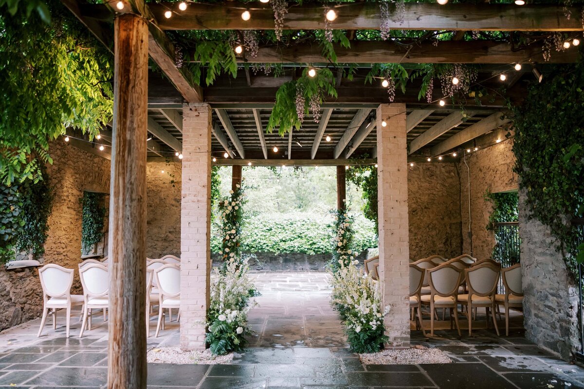 Danielle-Defayette-Photography-Goodstone-Inn-Wedding-VA-543